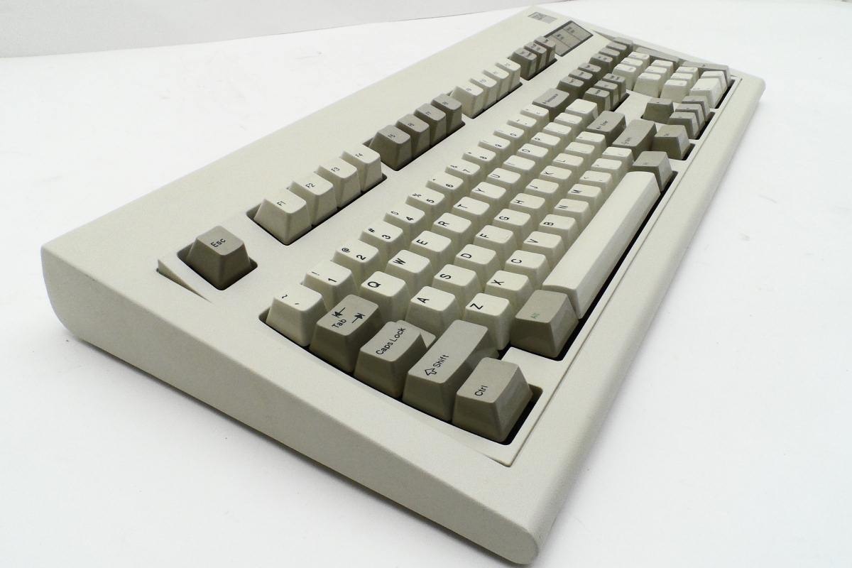 Un viejo teclado IBM