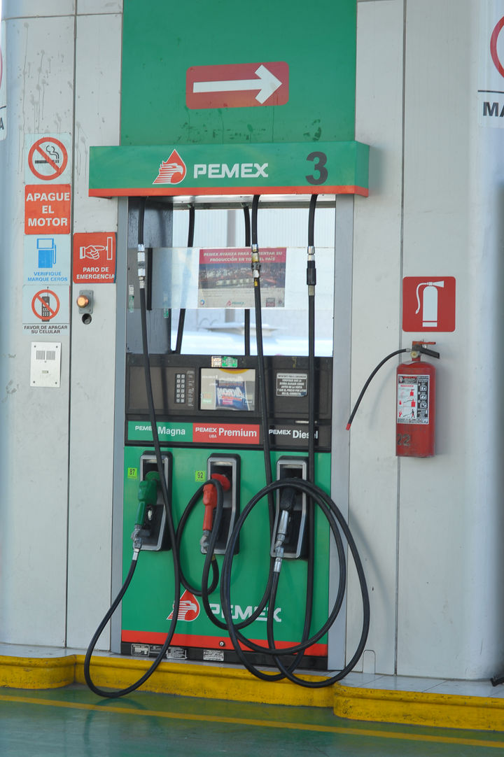 Maquina De Gasolina Revisa Profeco a gasolineras, El Siglo de Torreón