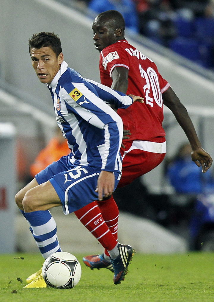 Héctor Moreno está en la mira del futbol inglés