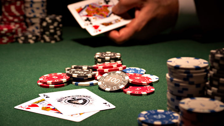 ¿Cuánto gana un Casinero?