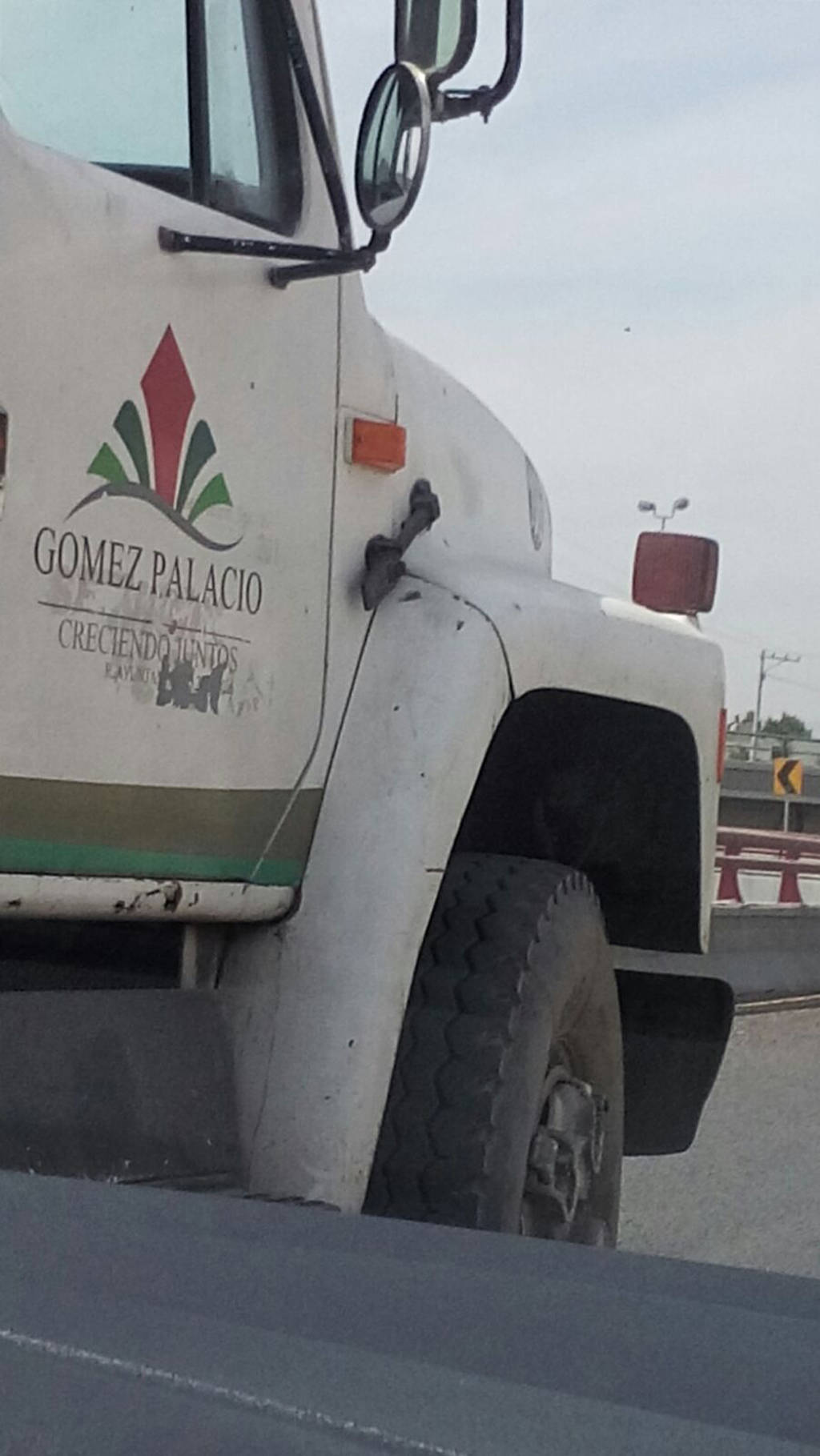 Exigirán explicación por uso de vehículos