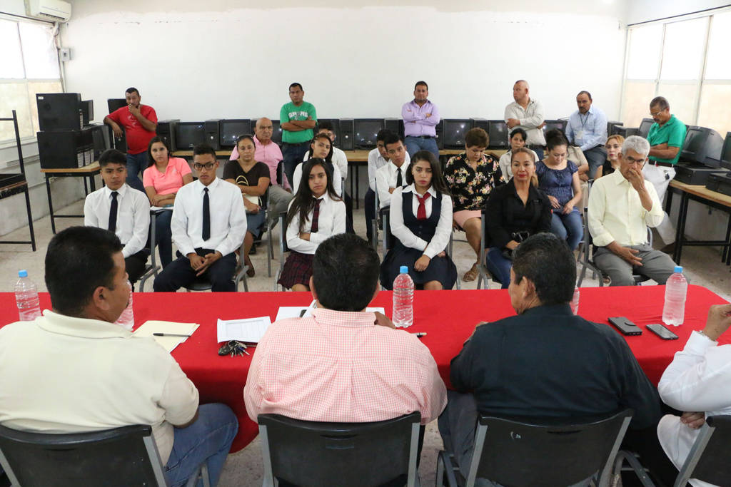 Presentan proyecto de comedor escolar, Siglo Torreón Presentan proyecto de comedor escolar, Siglo Torreón