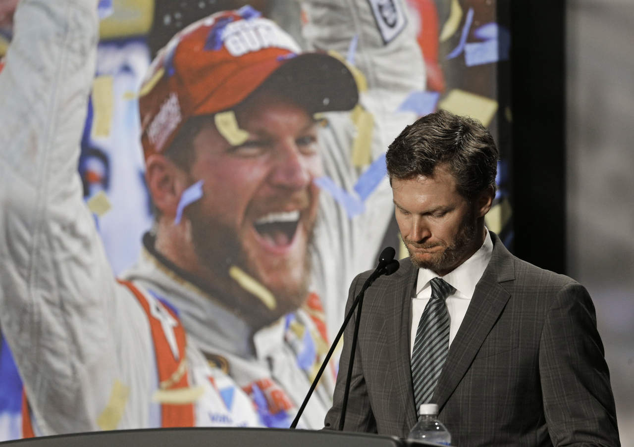 Dale Earnhardt Jr. anuncia su retiro de la NASCAR al final de ... - El Siglo de Torreón