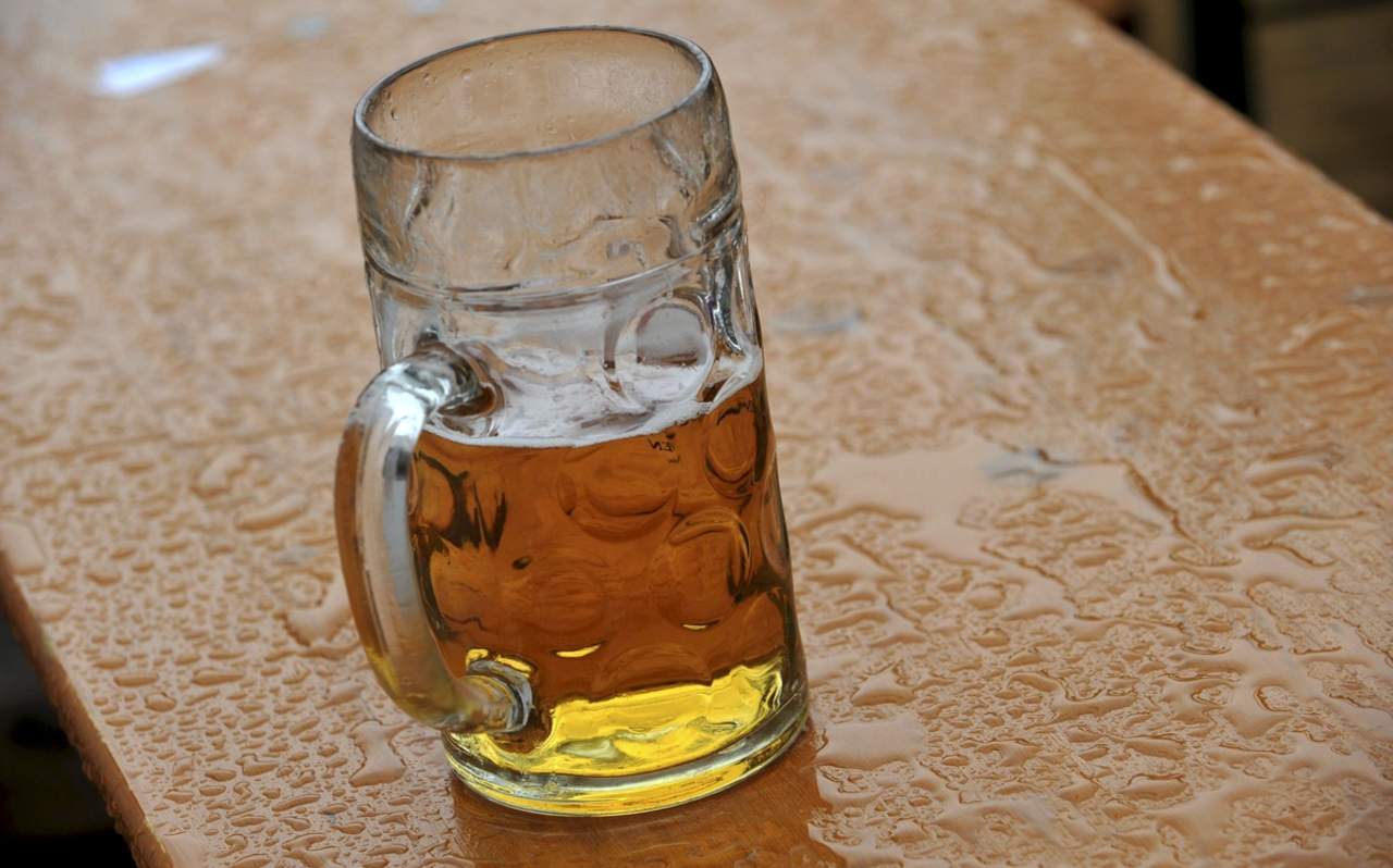 Cerveza sin alcohol, benéfica para la salud digestiva y Cerveza sin alcohol, benéfica para la salud digestiva y