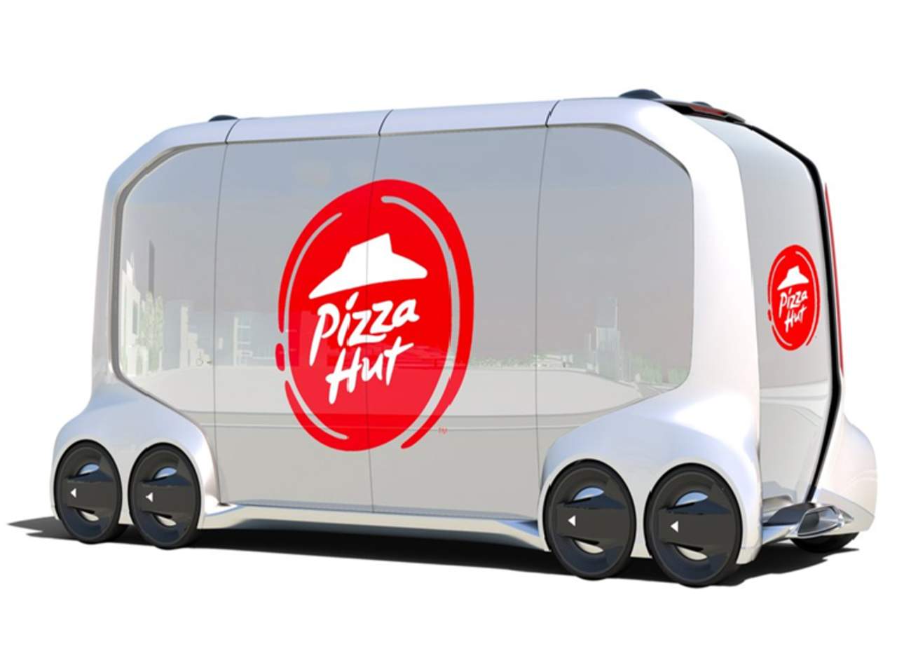 Entrega de pizzas con vehículo autónomo, como las de Black Mirror. Noticias en tiempo real