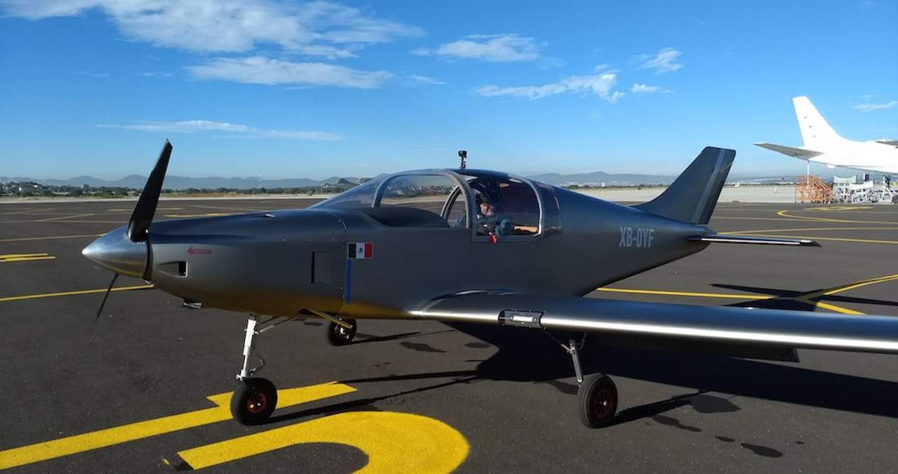 Construyen el primer avión mexicano en Querétaro. Noticias en tiempo real