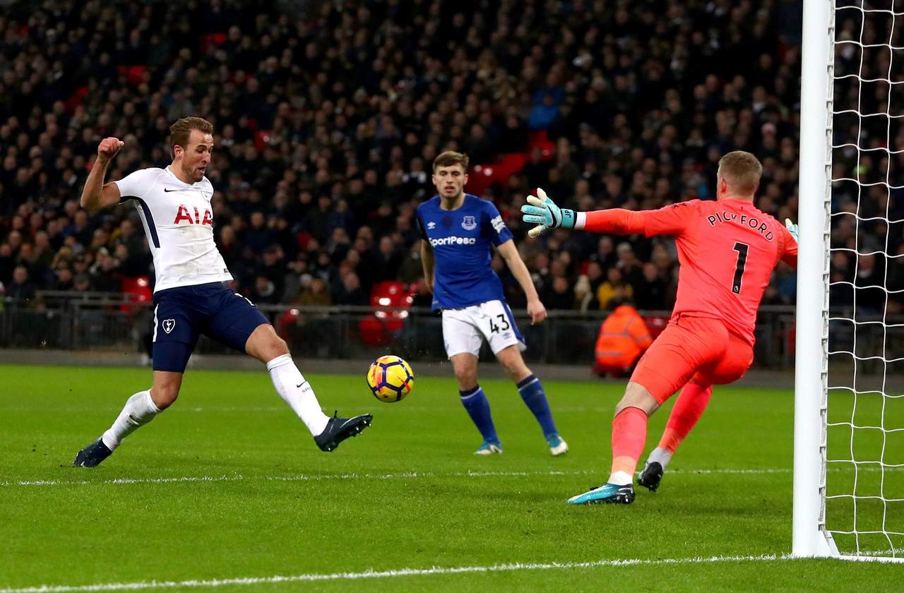 Kane mete dos tantos en goleada del Tottenham. Noticias en tiempo real