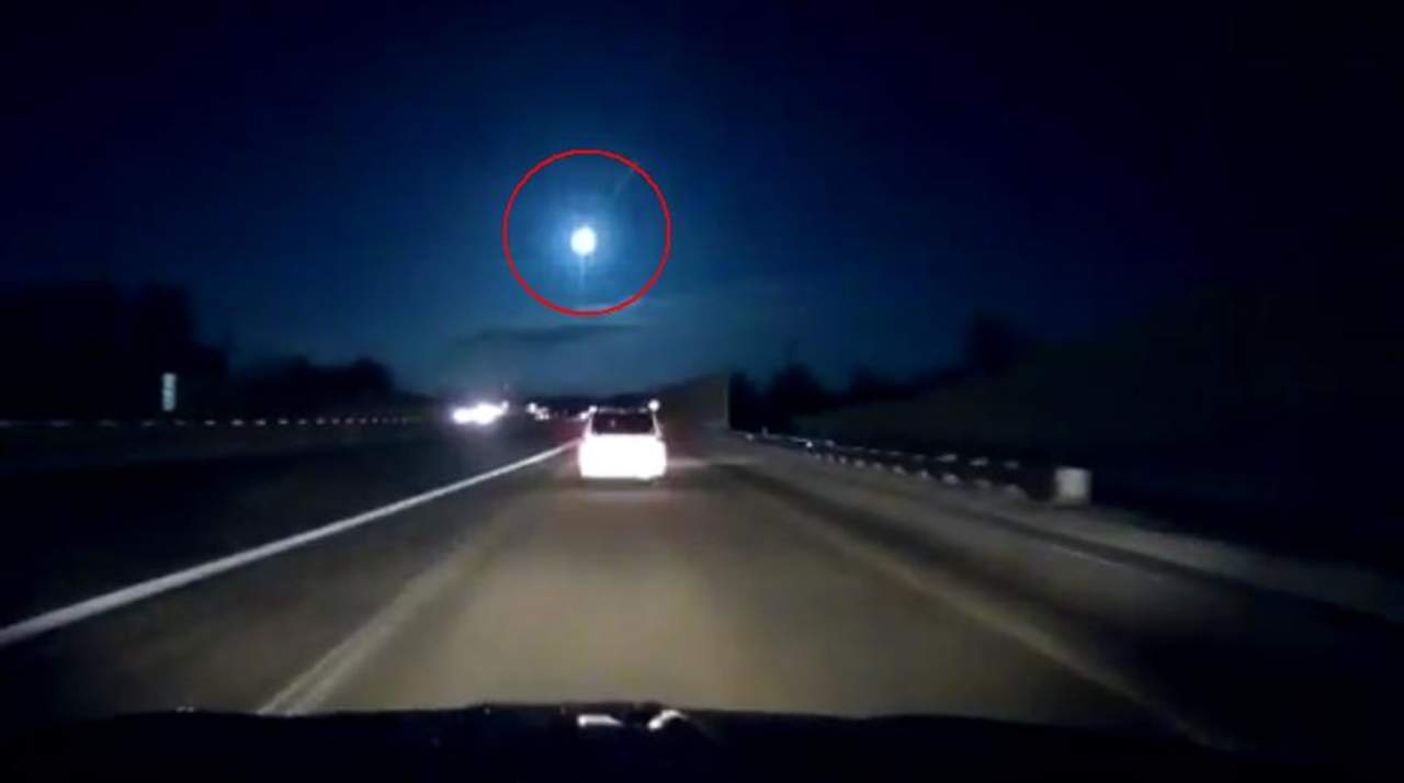 Captan caída de meteorito en videos. Noticias en tiempo real