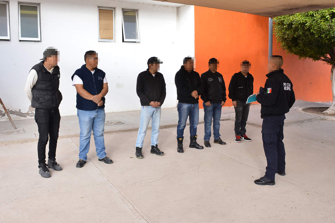 En albergue de la Deportiva, inician capacitaciones para nuevos policías. Noticias en tiempo real