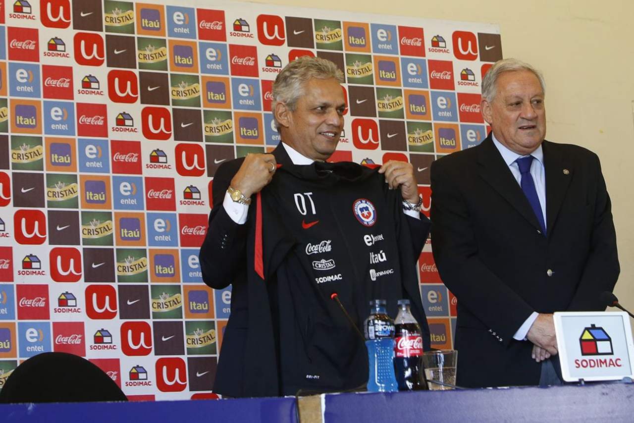 Chile presenta a Reinaldo Rueda como nuevo técnico. Noticias en tiempo real