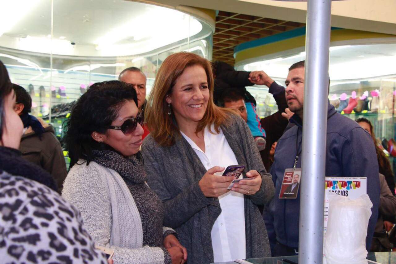 Busca Zavala firmas de apoyo a su proyecto en Ciudad Juárez. Noticias en tiempo real
