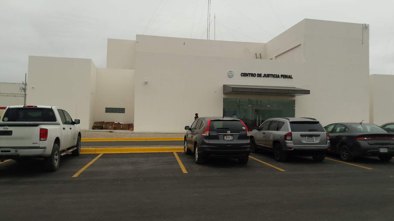 Inicia juicio oral contra dos agentes de Fuerza Coahuila por extorsión. Noticias en tiempo real