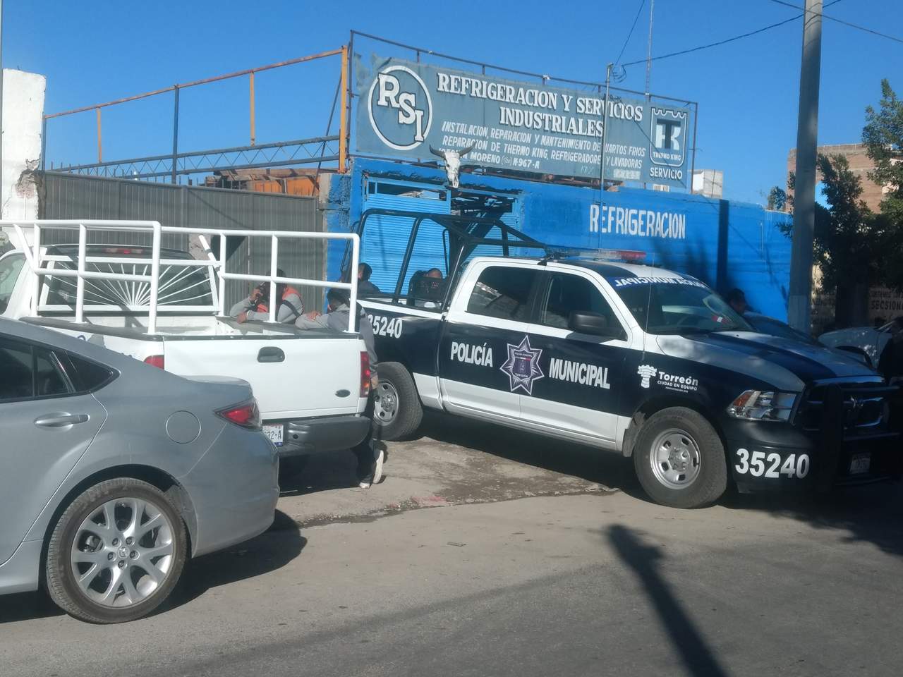 Encuentran a hombre muerto en taller de Torreón. Noticias en tiempo real