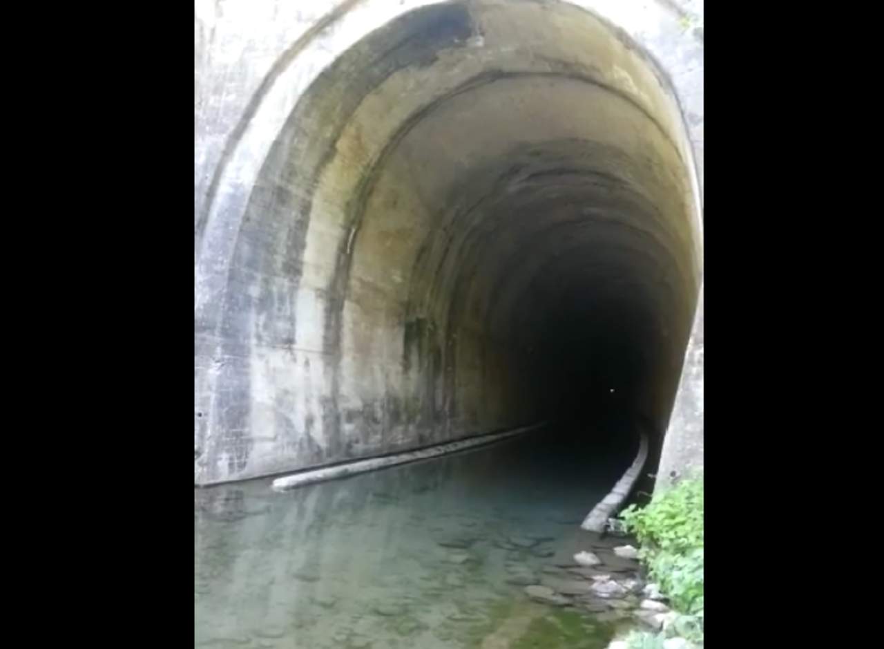 Graban aterrador sonido proveniente de un túnel abandonado. Noticias en tiempo real
