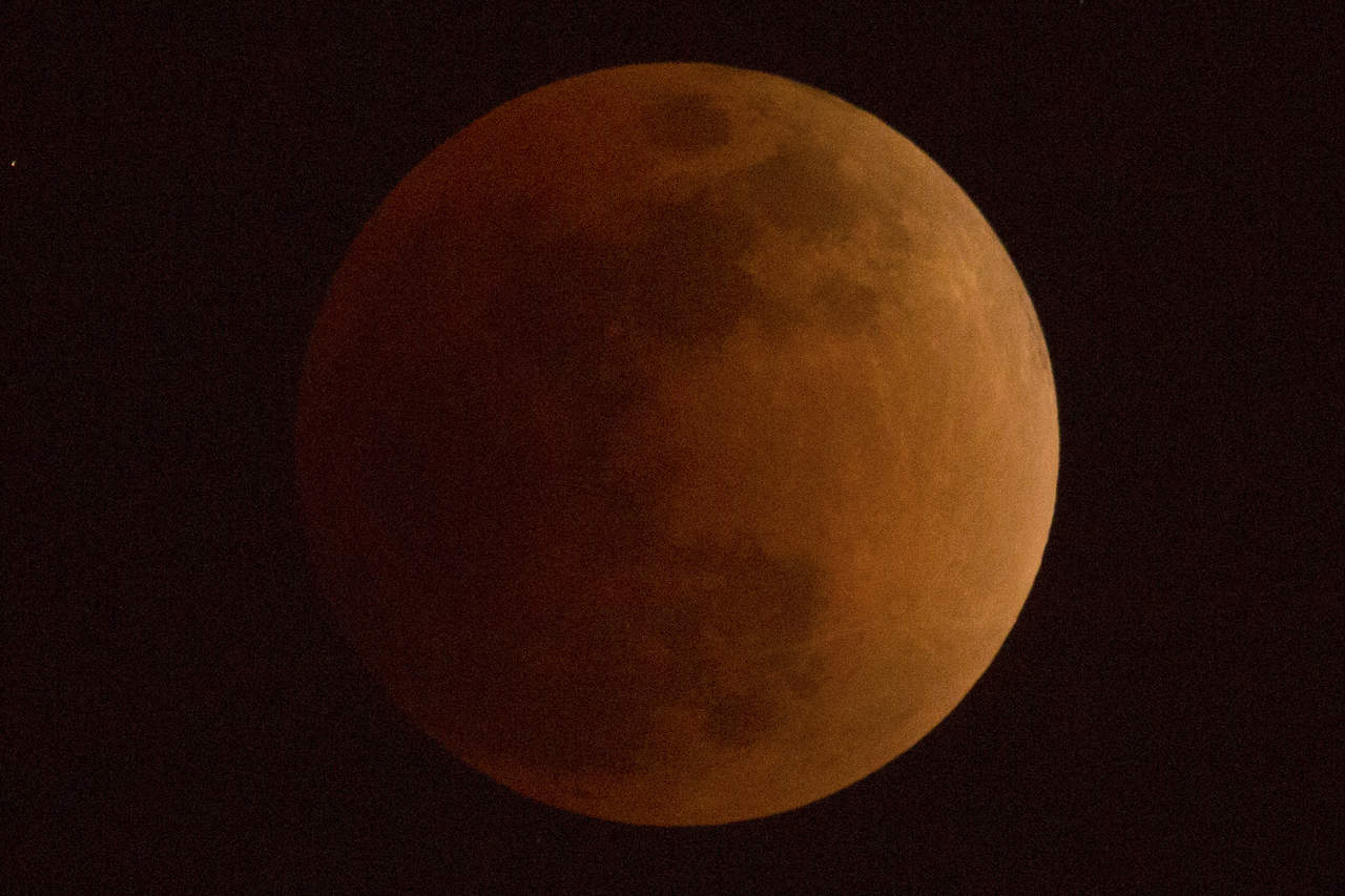 Nubosidad impide ver eclipse en Torreón. Noticias en tiempo real