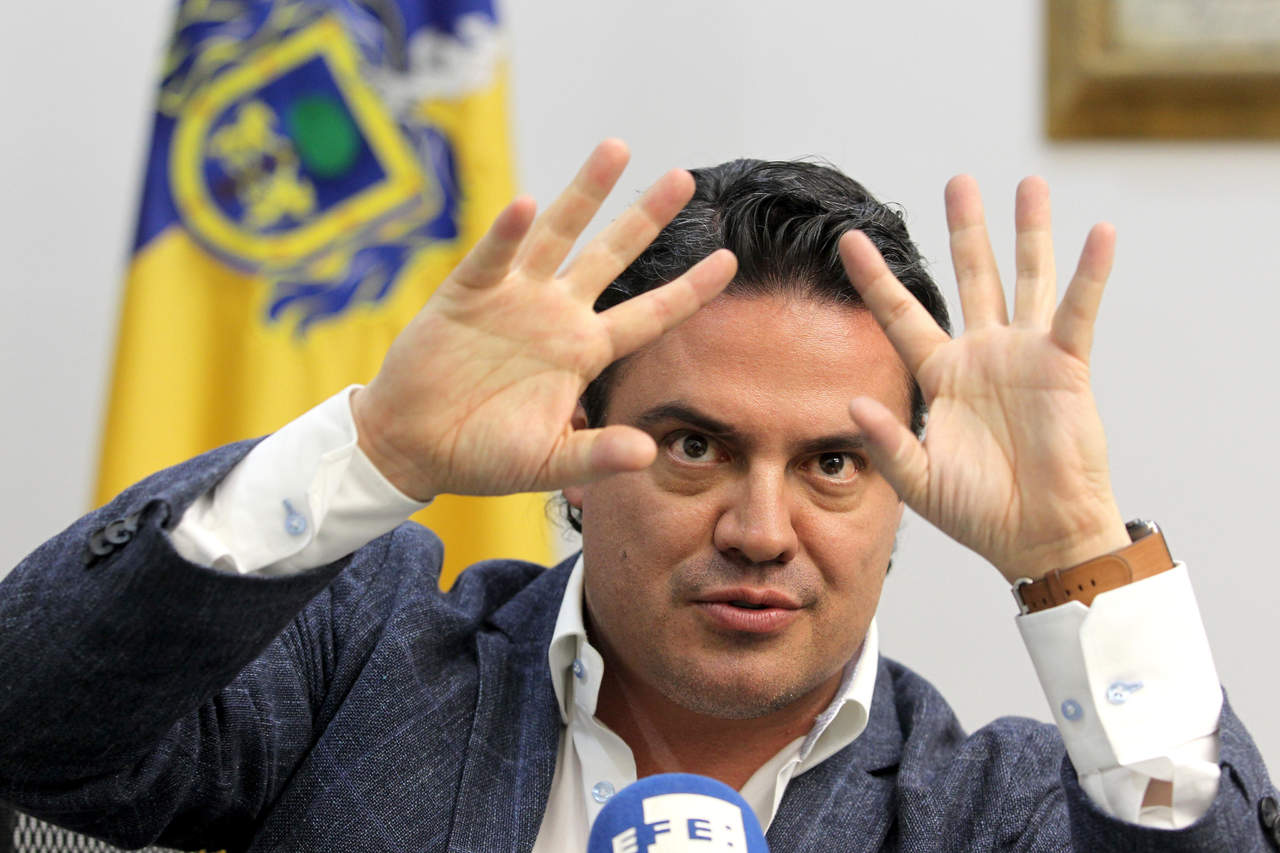 Gobernador de Jalisco se burla de Javier Corral. Noticias en tiempo real