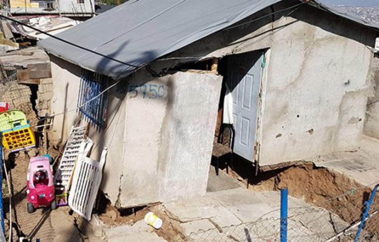 Colapsan cerca de 70 casas en colonia de Tijuana. Noticias en tiempo real