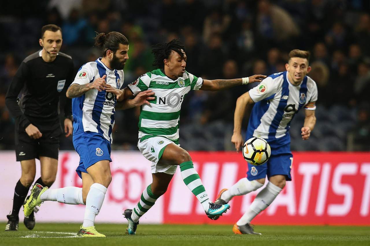 Con Reyes, Herrera y Corona, FC Porto vence 1-0 a Lisboa en Copa. Noticias en tiempo real