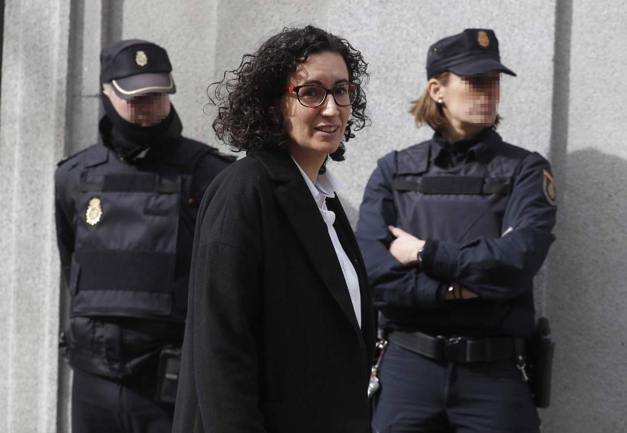 Liberan bajo fianza a dirigente independentista catalana. Noticias en tiempo real