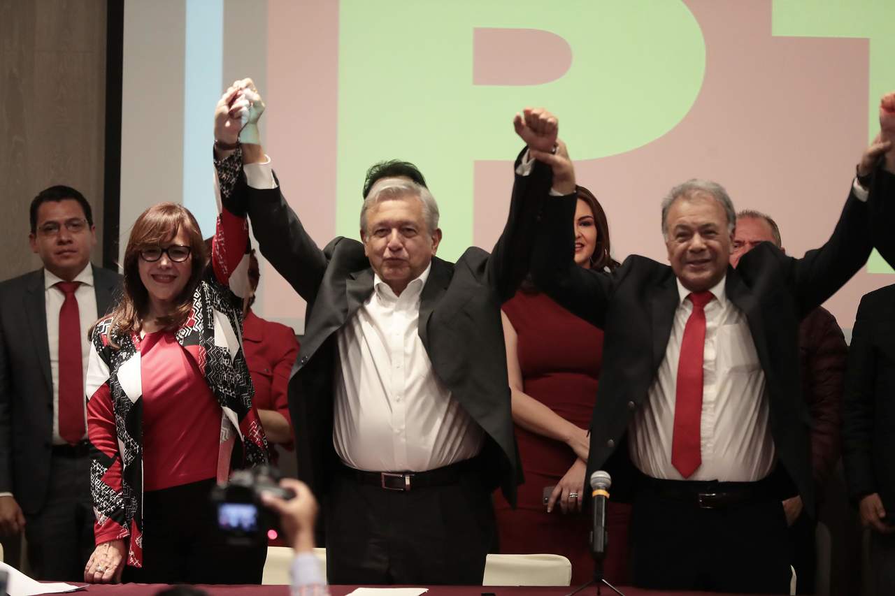 Elige PES a López Obrador como candidato presidencial. Noticias en tiempo real