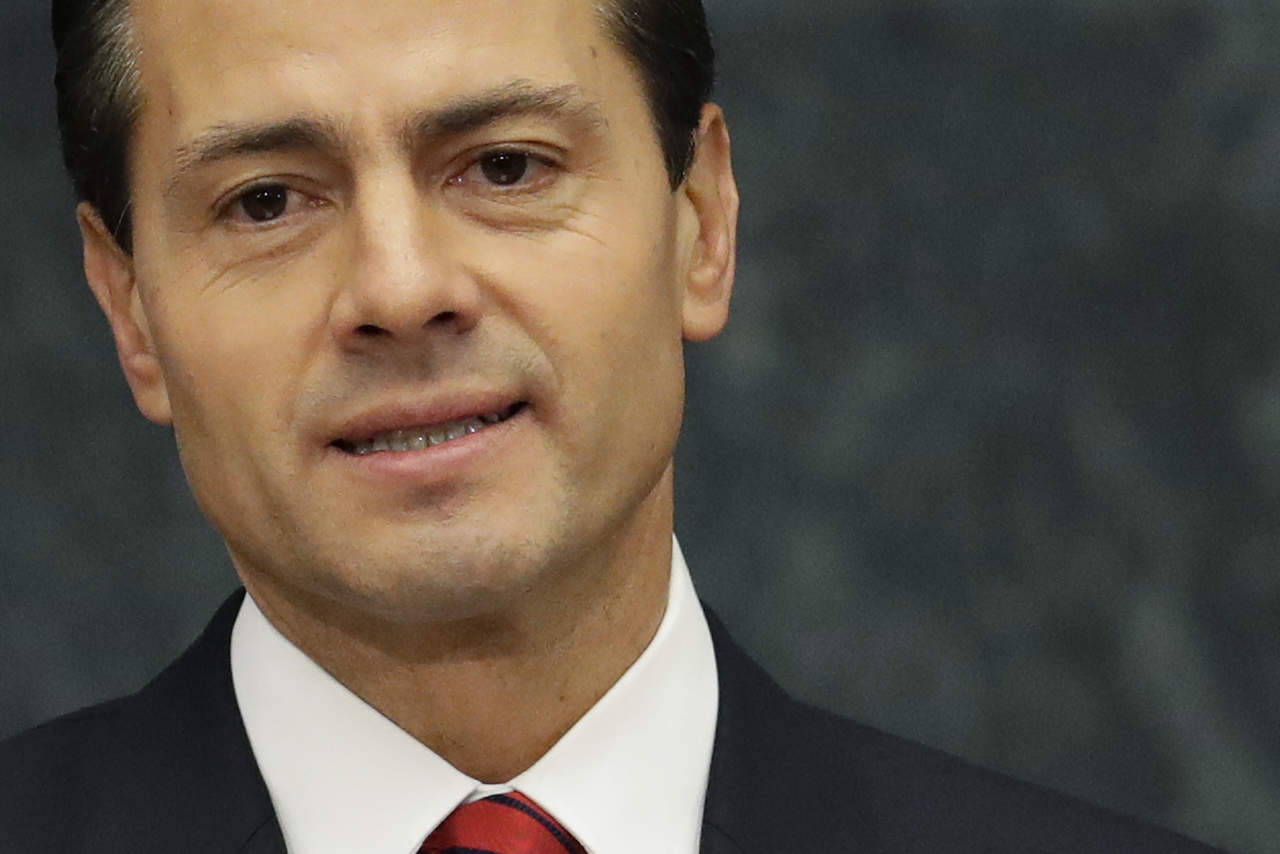 Peña Nieto recorre Michocán, va a inaugurar tramo carretero. Noticias en tiempo real