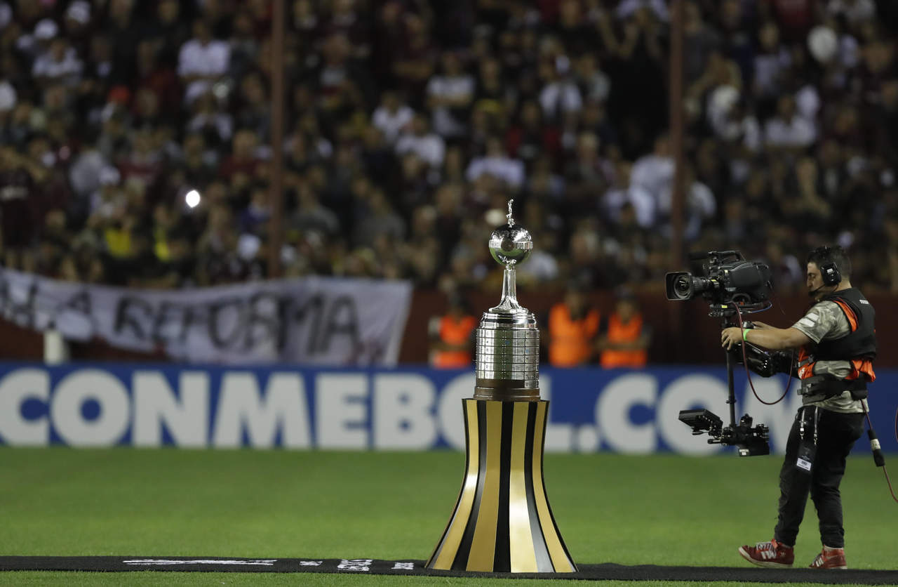 Conmebol escuchará ofertas para transmitir Libertadores. Noticias en tiempo real