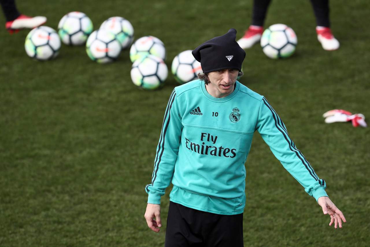 Modric y Kroos vuelven a entrenar con el Madrid. Noticias en tiempo real