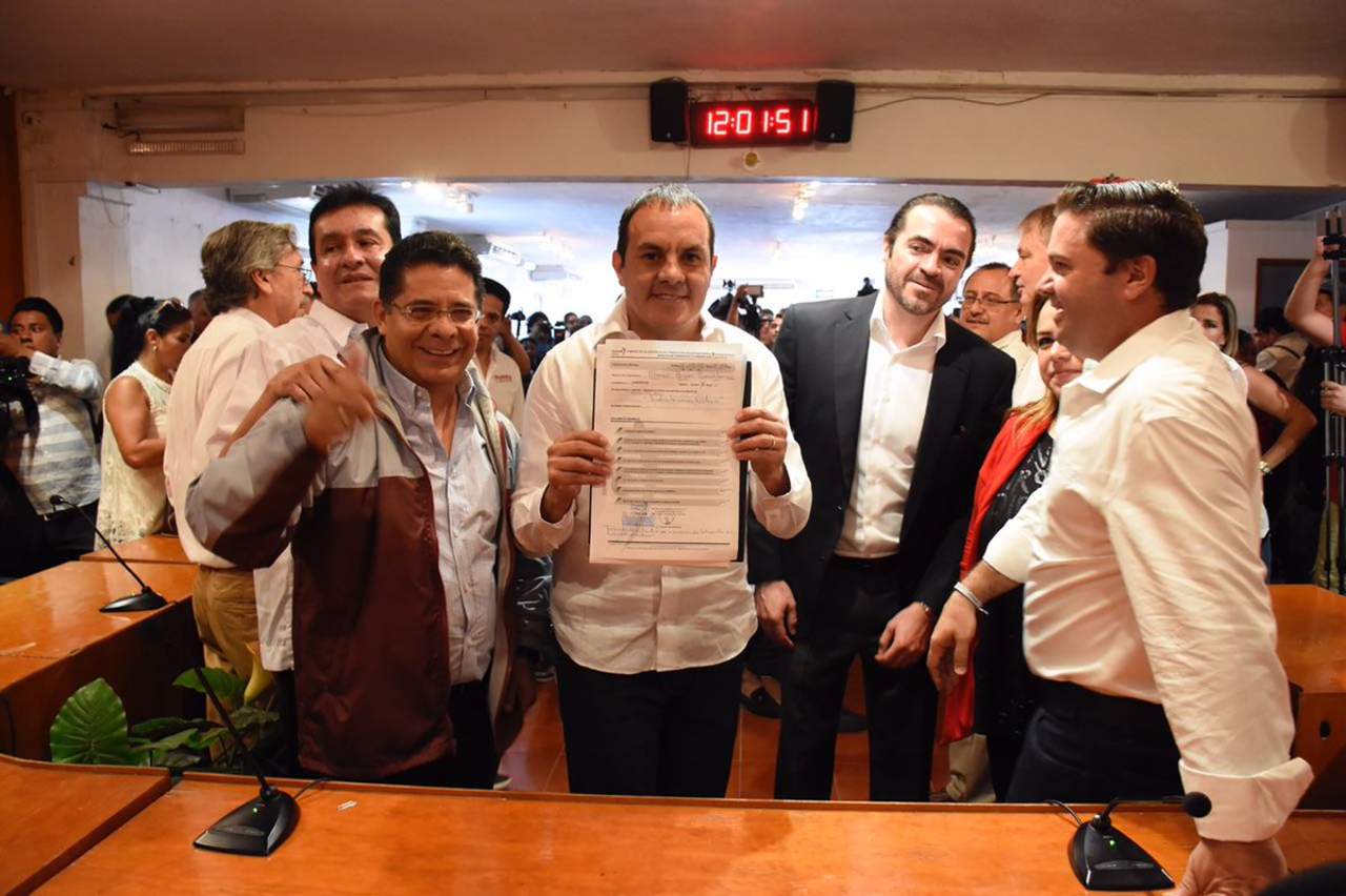 Cuauhtémoc Blanco se registra como candidato a la gubernatura. Noticias en tiempo real