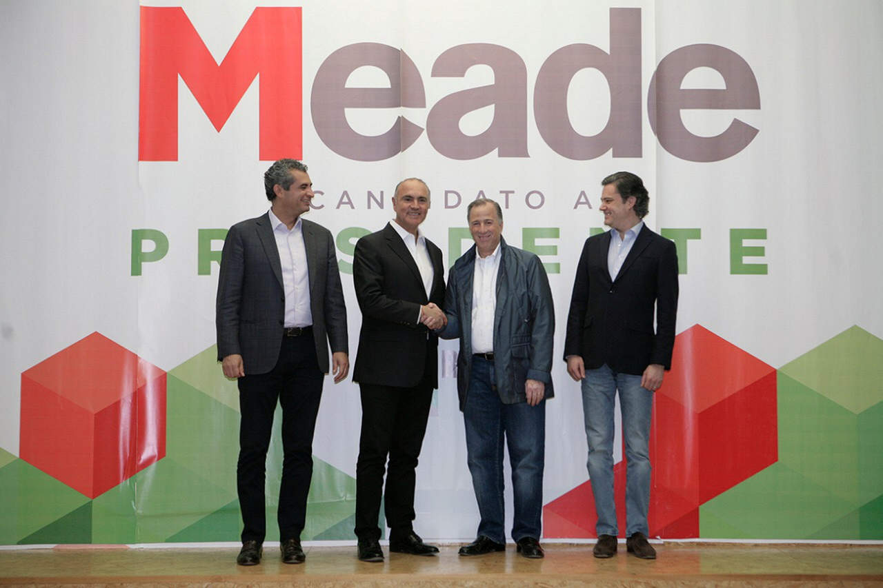 Tras dejar Sagarpa, se reúne José Calzada  con Meade y Nuño. Noticias en tiempo real
