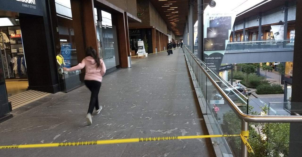 Balacera en plaza comercial Antea de Querétaro deja tres muertos. Noticias en tiempo real