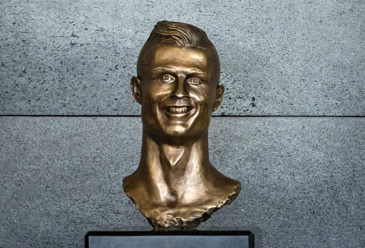 Mejorarán escultura de Cristiano Ronaldo. Noticias en tiempo real