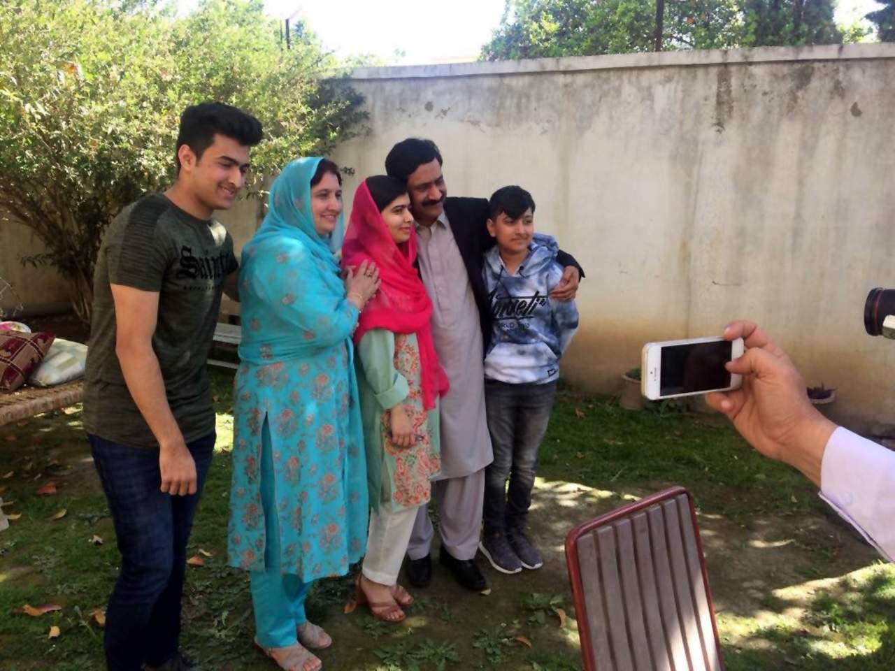 Regresa Malala a su pueblo natal por primera vez desde atentado. Noticias en tiempo real