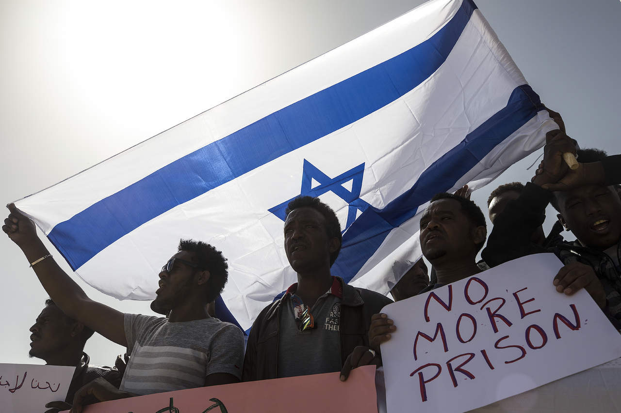Israel cancela plan de deportación forzada de migrantes africanos. Noticias en tiempo real