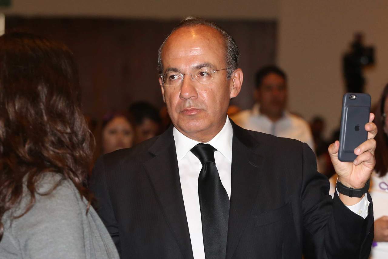 Acusa Felipe Calderón a Ricardo Anaya de plagio. Noticias en tiempo real