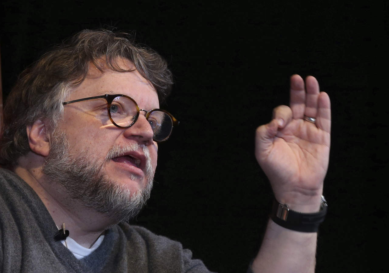 Guillermo Del Toro firma proyectos con Fox Searchlight. Noticias en tiempo real