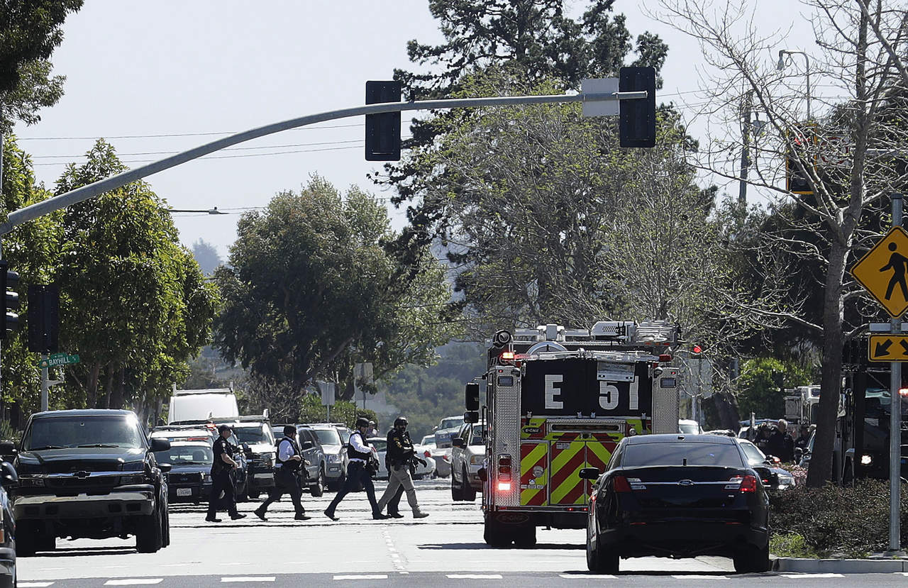 Al menos un muerto tras tiroteo en sede de YouTube en California. Noticias en tiempo real