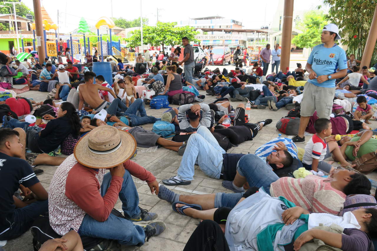 Informa México a EU que caravana de migrantes se está disipando. Noticias en tiempo real