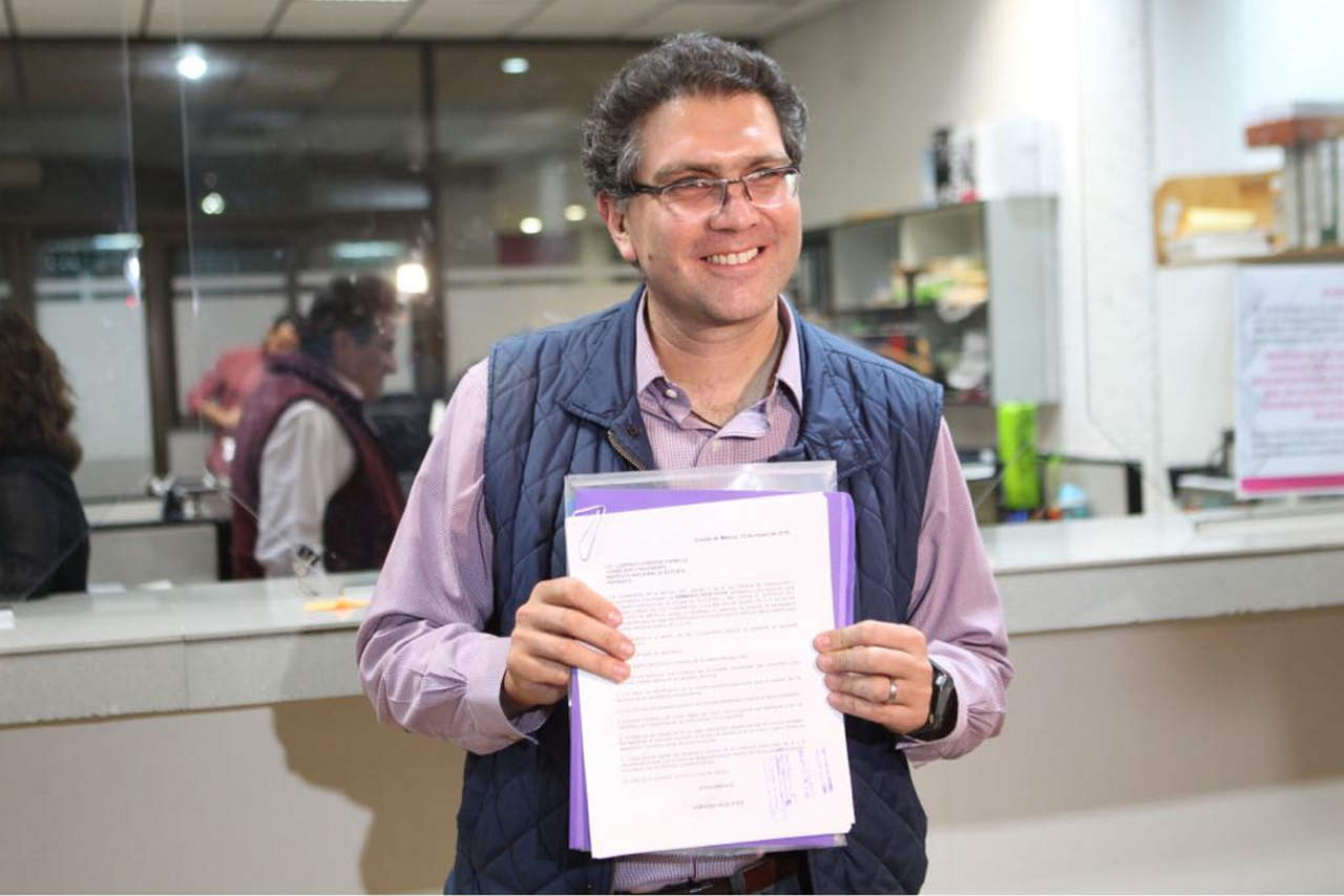 Ríos Piter inicia revisión de firmas para su candidatura ciudadana. Noticias en tiempo real