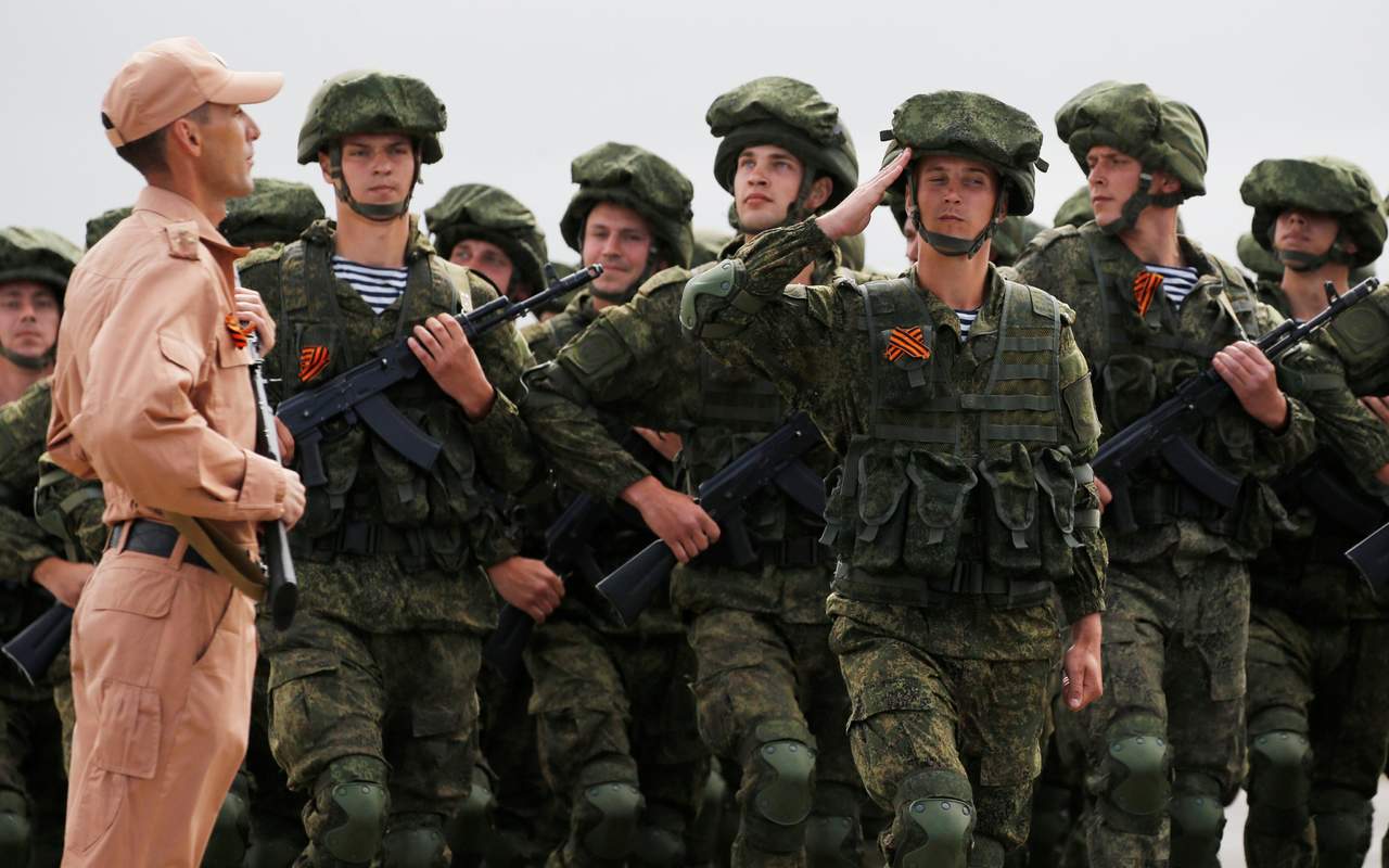 Armada rusa en Siria se prepara para un inminente ataque de EU. Noticias en tiempo real
