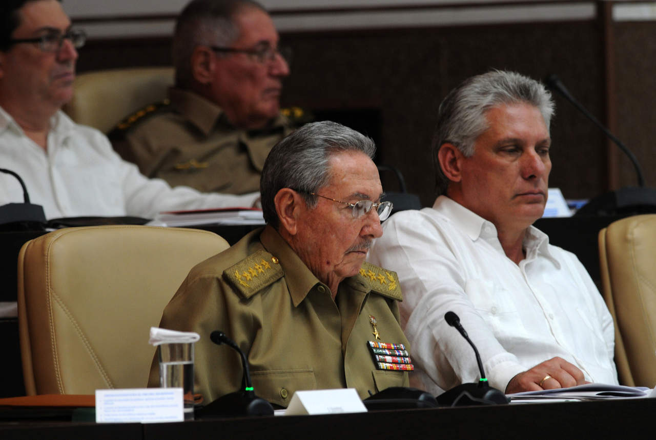 Eligen a Miguel Díaz-Canel como nuevo presidente de Cuba. Noticias en tiempo real