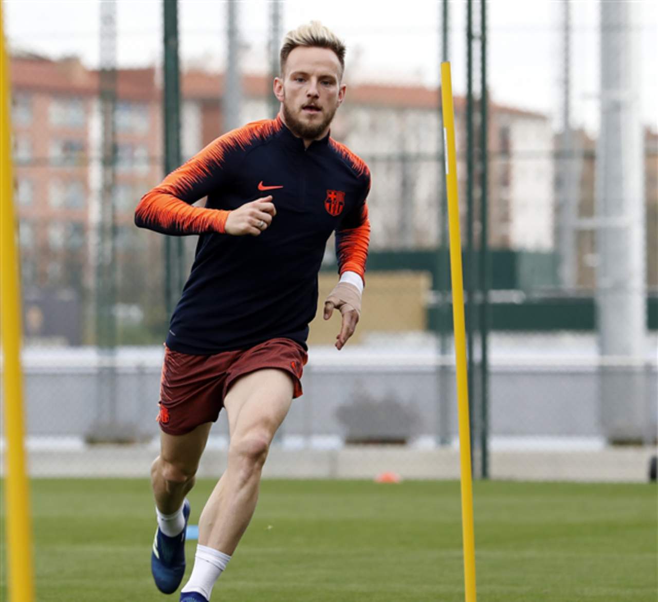 Rakitic se reincorpora al Barça tras alta médica. Noticias en tiempo real