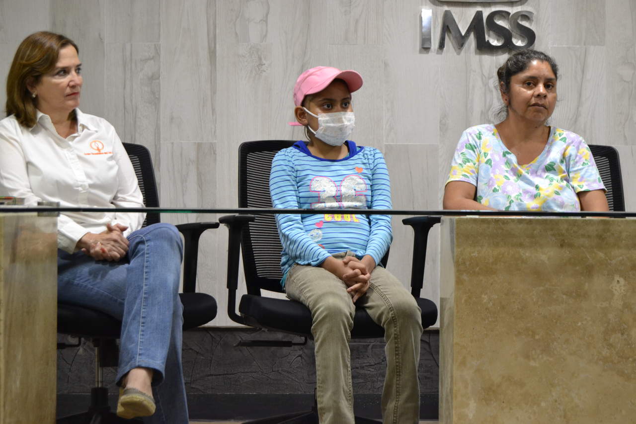 Niña recibe primer trasplante de médula ósea que hace IMSS Coahuila. Noticias en tiempo real