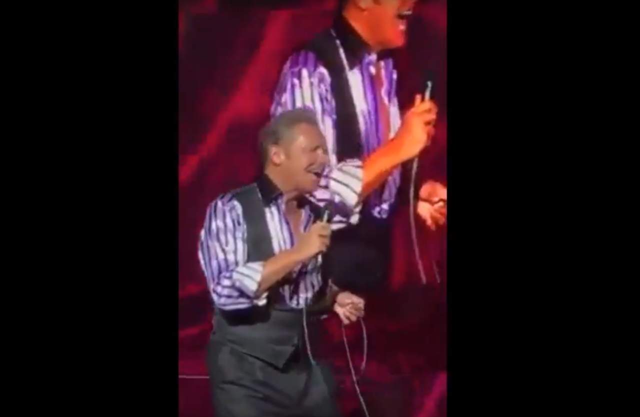 VIDEO: Luis Miguel canta ¿borracho?. Noticias en tiempo real