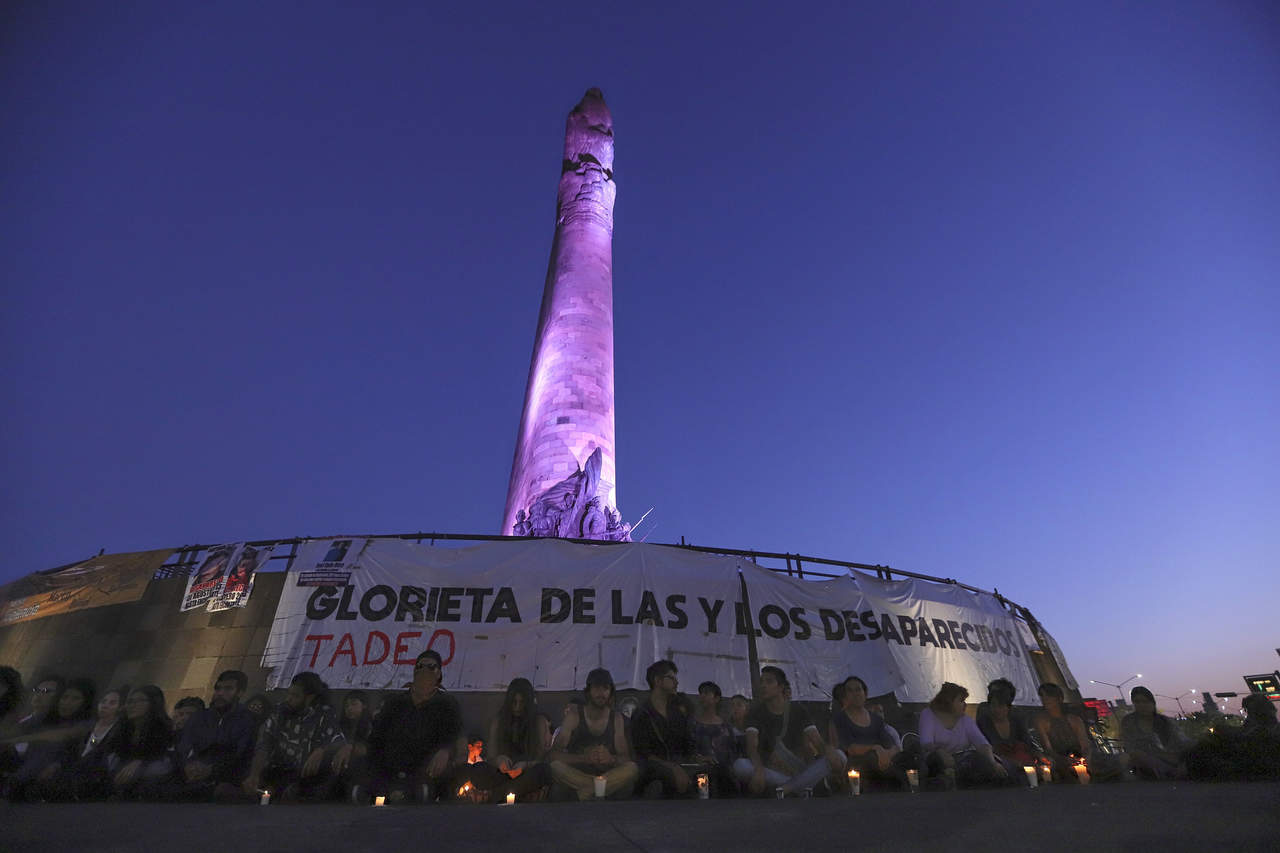 Mueren un bebé y dos hombres tras atentado contra exfiscal. Noticias en tiempo real