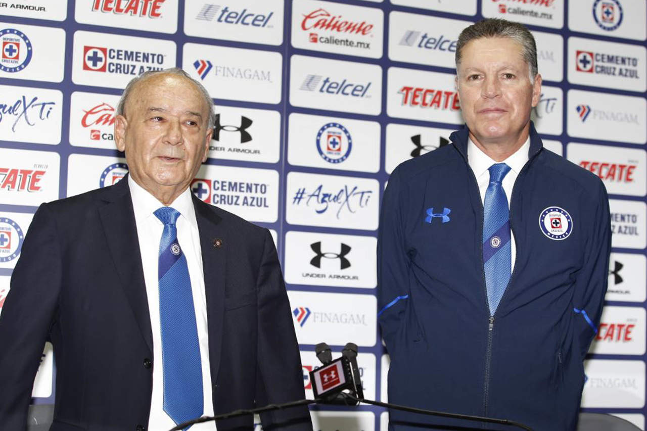 Presidente de Cruz Azul destaca que refuerzos juegan en la Liga MX. Noticias en tiempo real