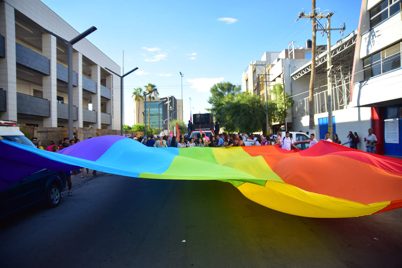 Se realiza la onceava edición de la marcha del Orgullo Gay en Torreón. Noticias en tiempo real