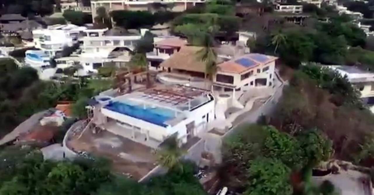 Goza Romero Deschamps mansión en Acapulco. Noticias en tiempo real