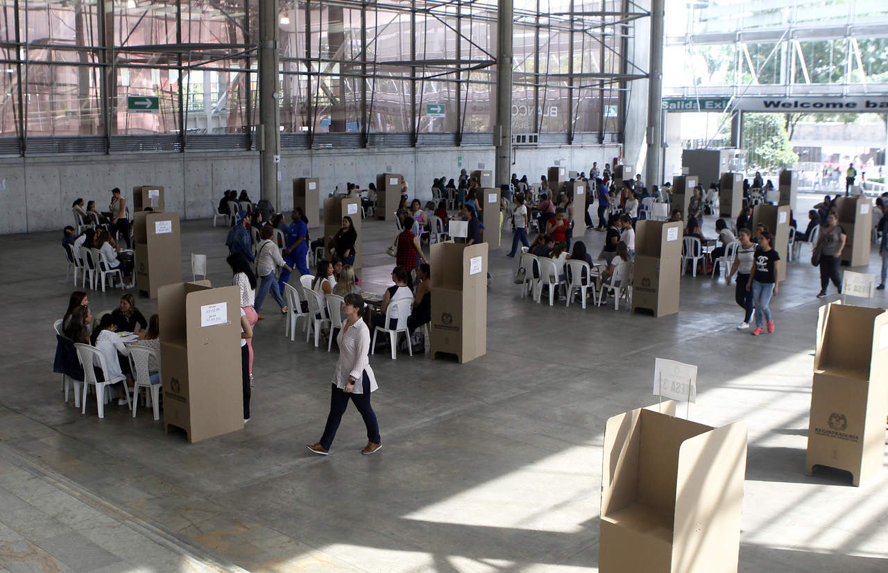 Finalizan elecciones presidenciales en Colombia. Noticias en tiempo real