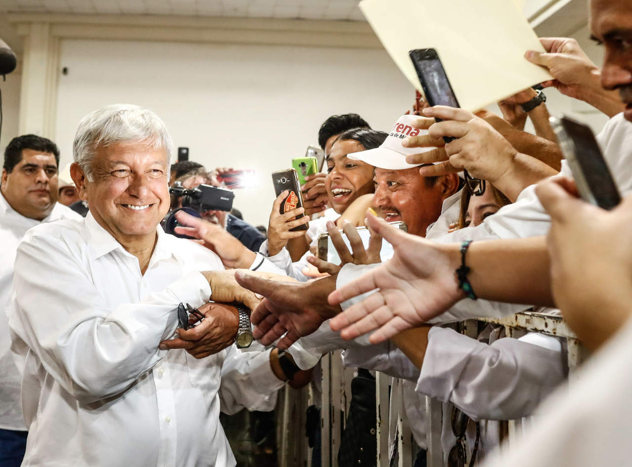 AMLO critica a rivales, se la pasan en la procuraduría. Noticias en tiempo real