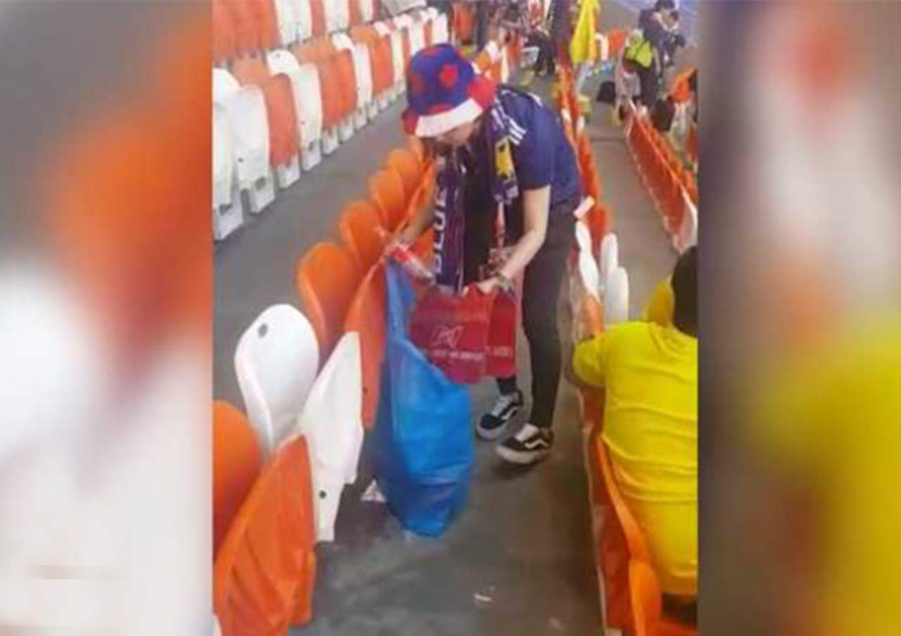 Japoneses recogen basura tras el partido de su selección. Noticias en tiempo real
